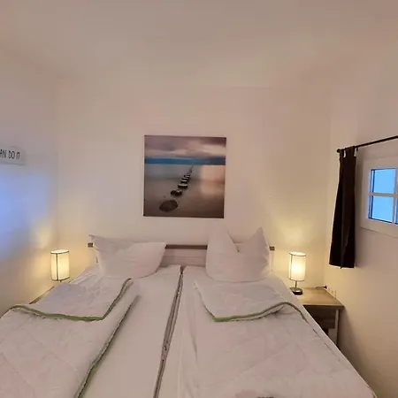 G10-012 Apartment